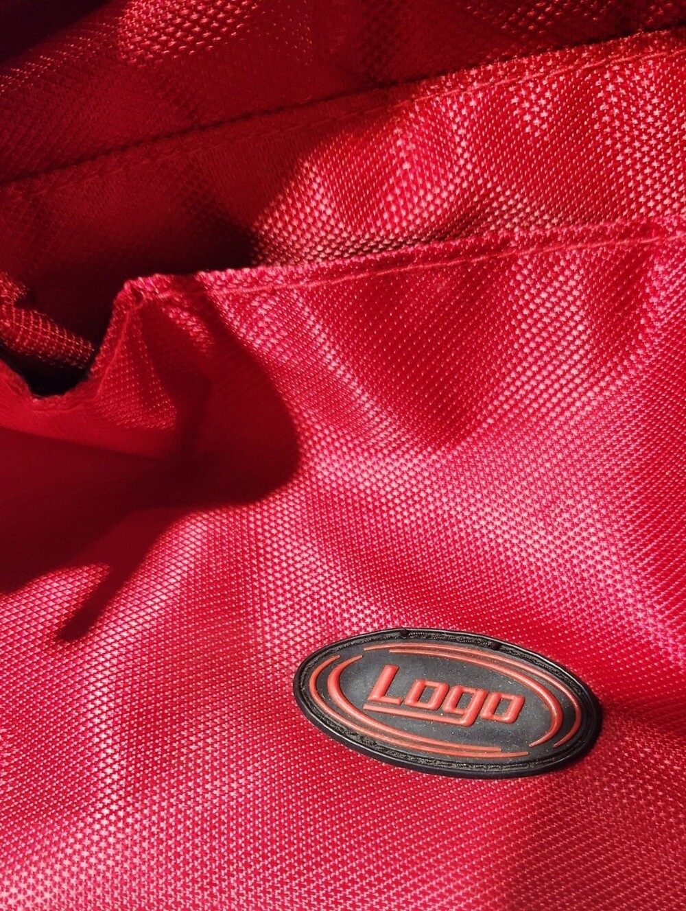 Arkansas Razorbacks Duffel Bag - Picture 3 of 3